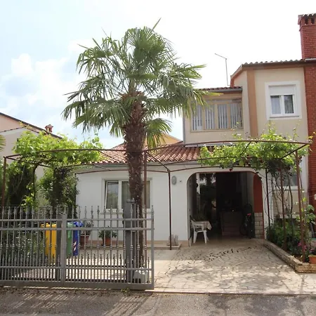 Apartment Buric *