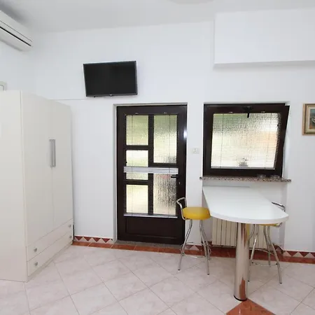 Buric Apartment