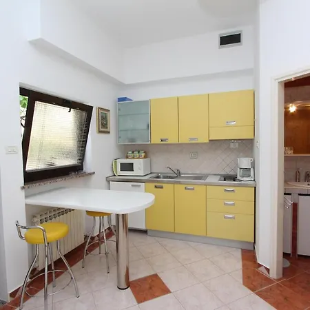 Apartment Buric